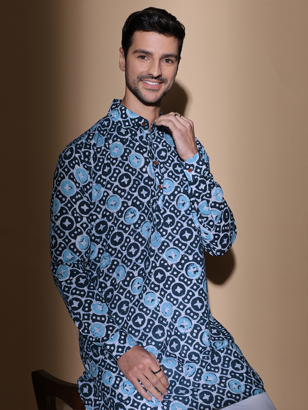 MOSHI Batik Print Cotton Medium Kurta - Image 6
